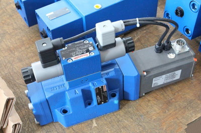 4WRKE25E350L-33/6EG24EK31/A1D3M液压机具深度解析 提升工业效率的关键